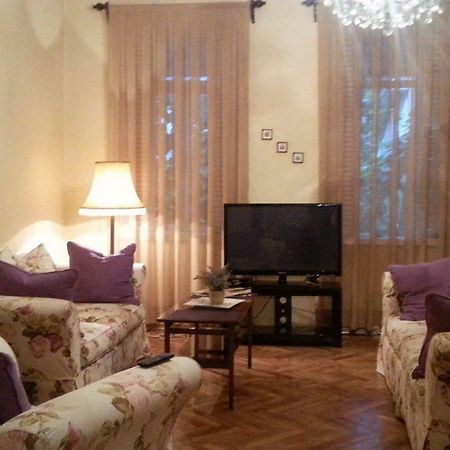 Marinas Guesthouse Kobuleti Eksteriør bilde